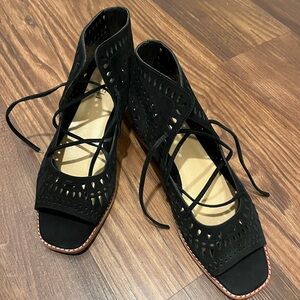 Vaneli Low Wedge Black Sandals Size 8